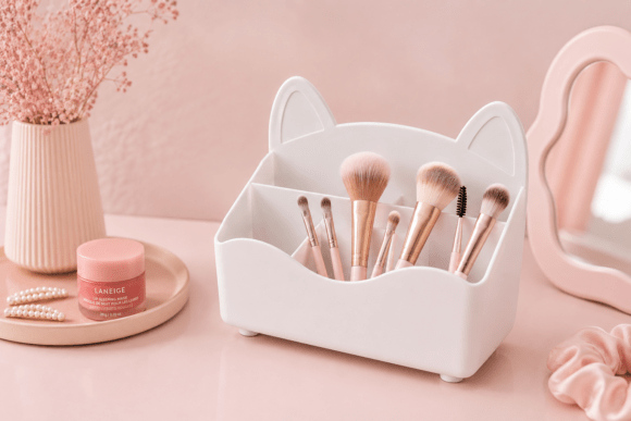 Kawaii Cat Ear Makeup Brush Holder: Charming 3D Print